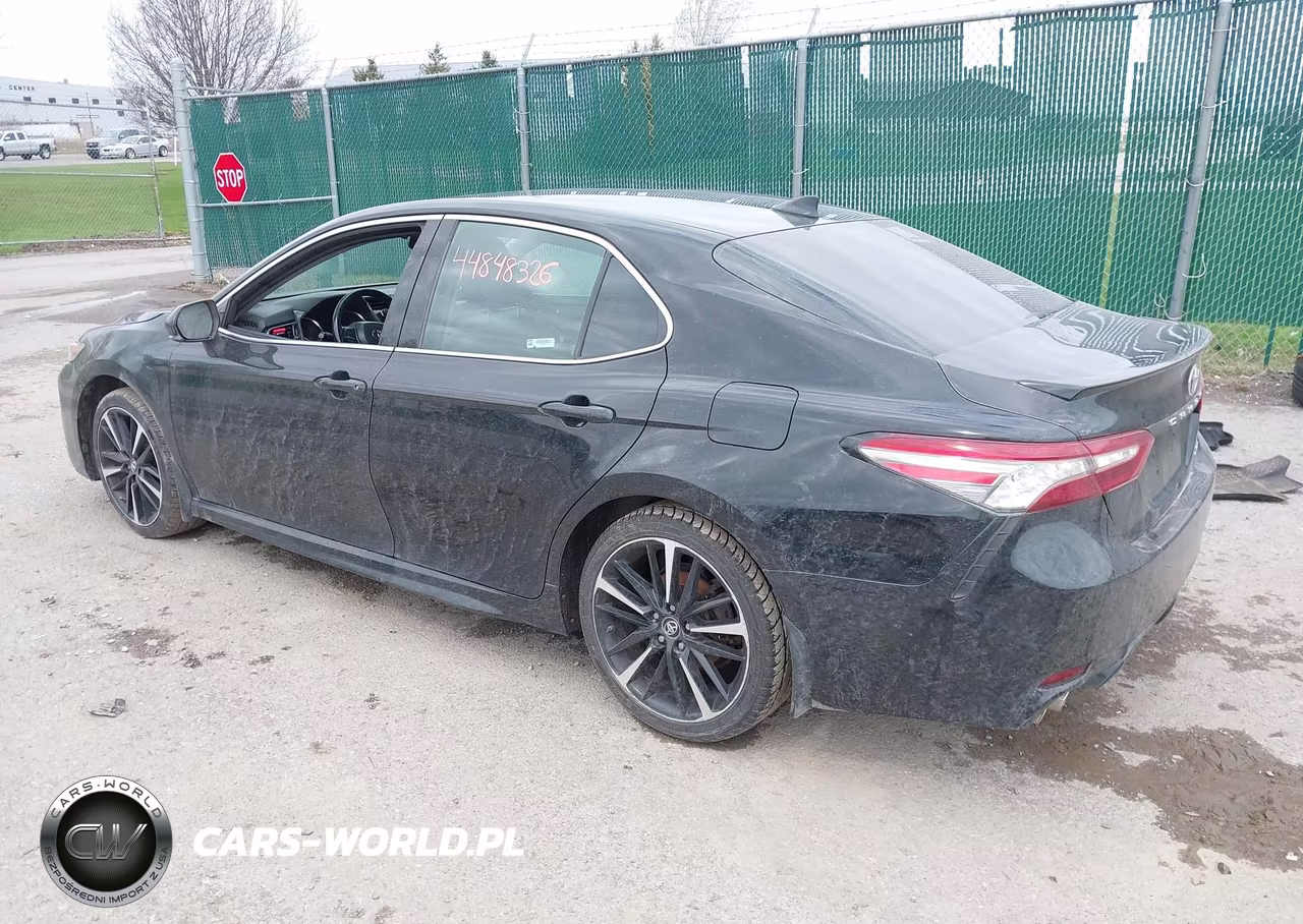 2019 Toyota Camry Xse VIN:4T1B61HK3KU710603 - 3
