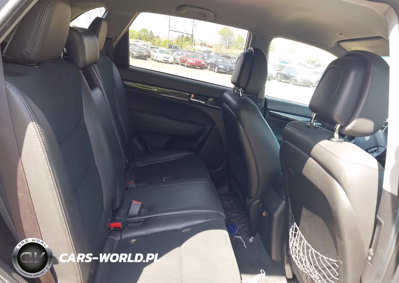 2011 Kia Sorento Ex V6 VIN:5XYKUDA2XBG040636 - 8