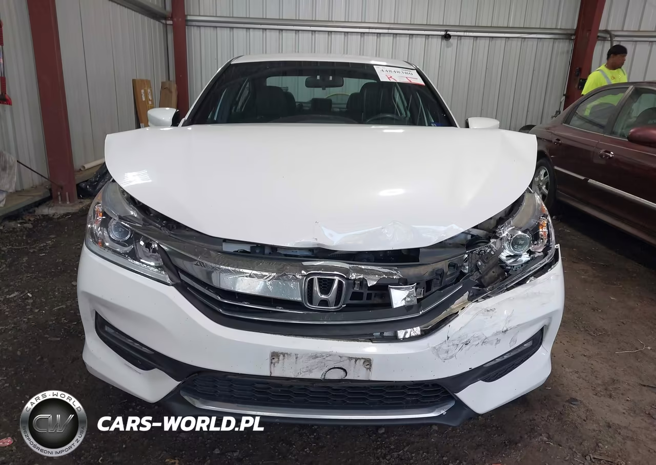 2017 Honda Accord Sport VIN:1HGCR2F54HA211081 - 12