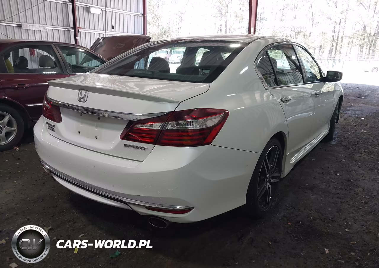 2017 Honda Accord Sport VIN:1HGCR2F54HA211081 - 4