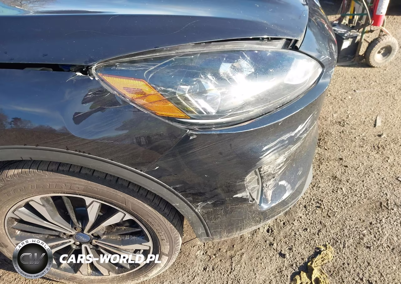 2021 Ford Escape Se VIN:1FMCU9G66MUA62951 - 6
