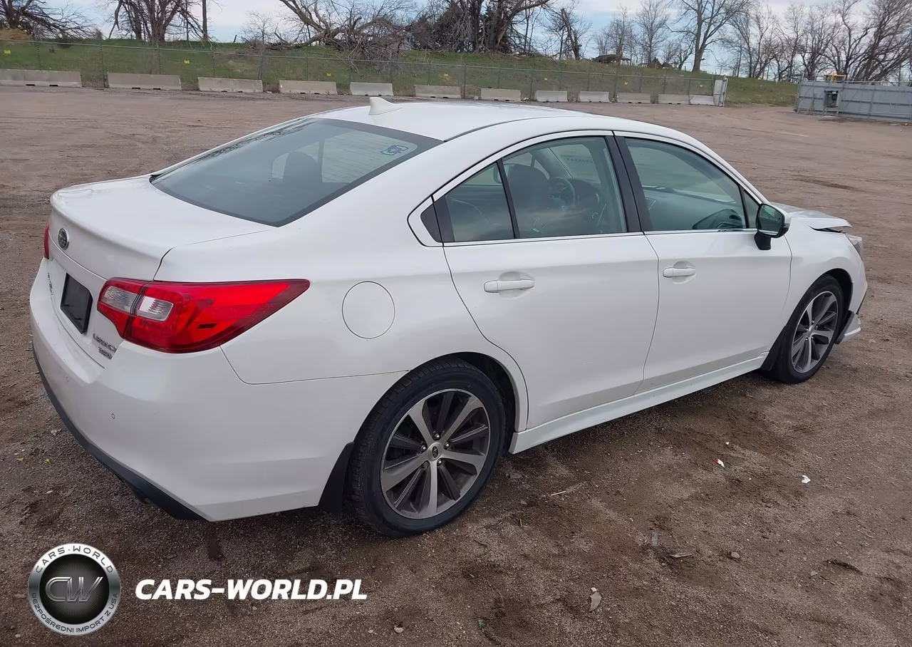 2019 Subaru Legacy 3.6R Limited VIN:4S3BNEN6XK3008144 - 4