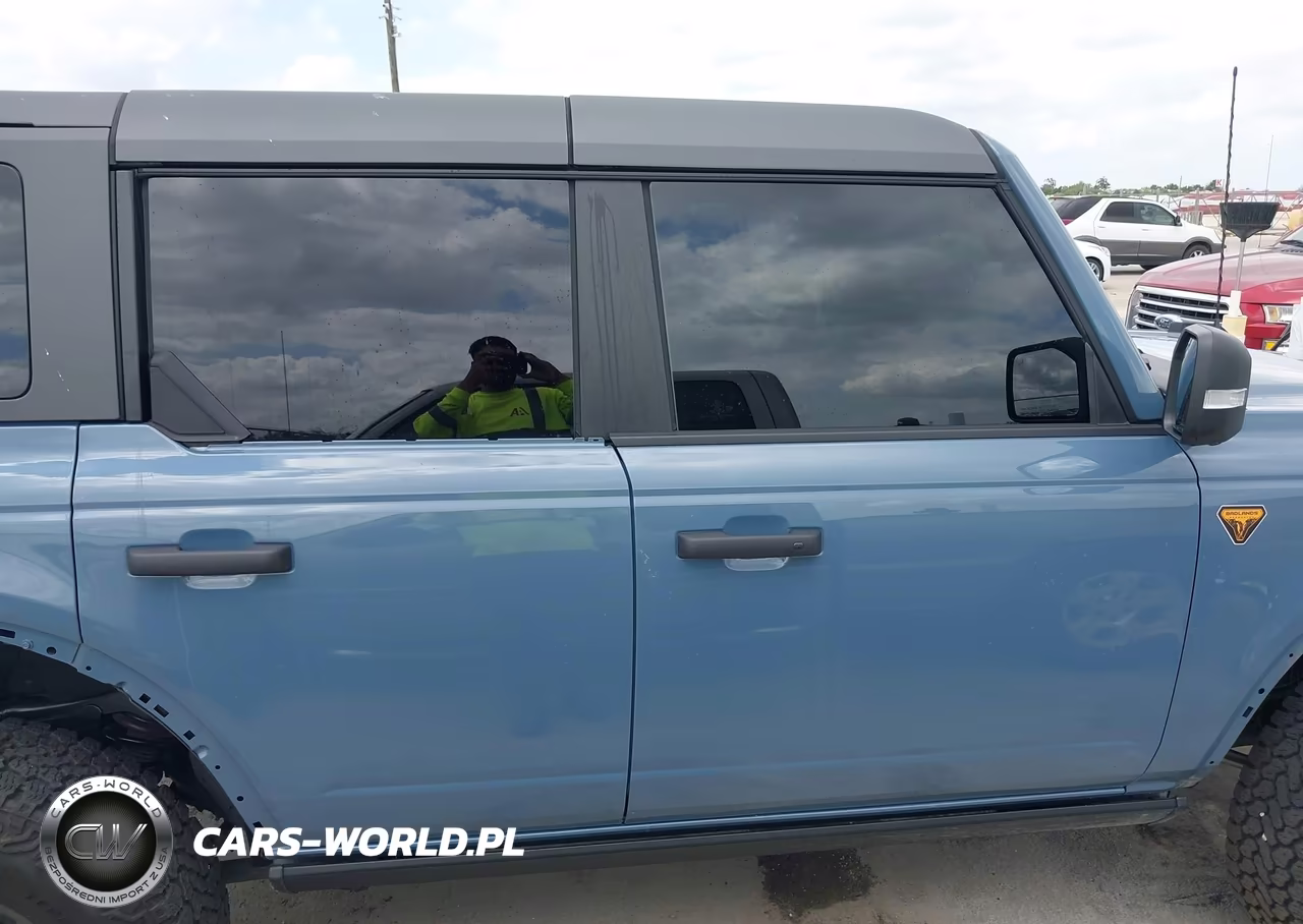 2025 Ford Bronco Badlands VIN:1FMEE9BP4SLA68871 - 14