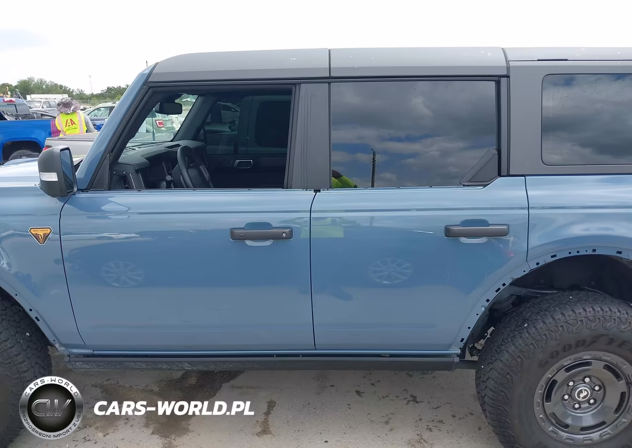 2025 Ford Bronco Badlands VIN:1FMEE9BP4SLA68871 - 15