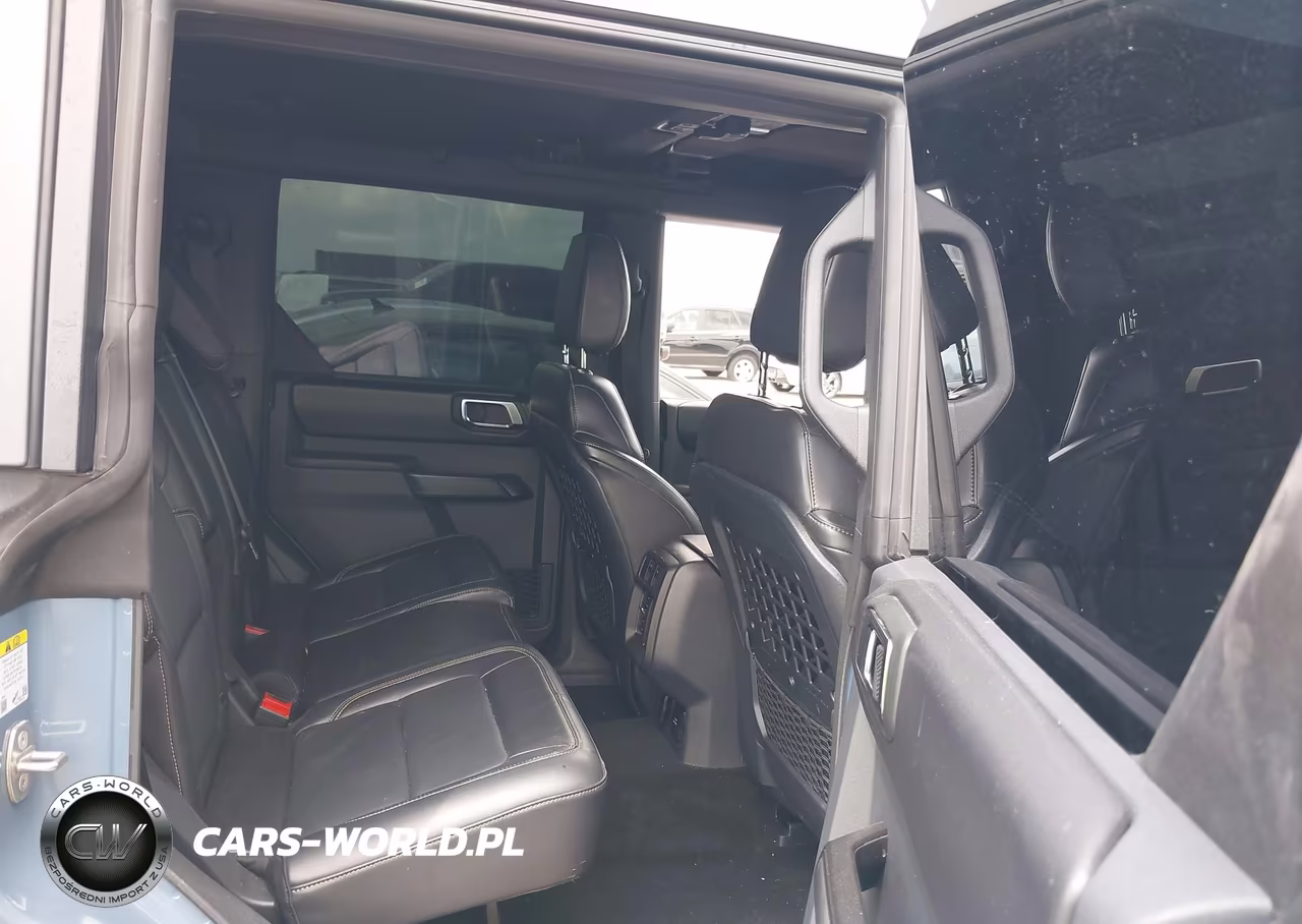 2025 Ford Bronco Badlands VIN:1FMEE9BP4SLA68871 - 8