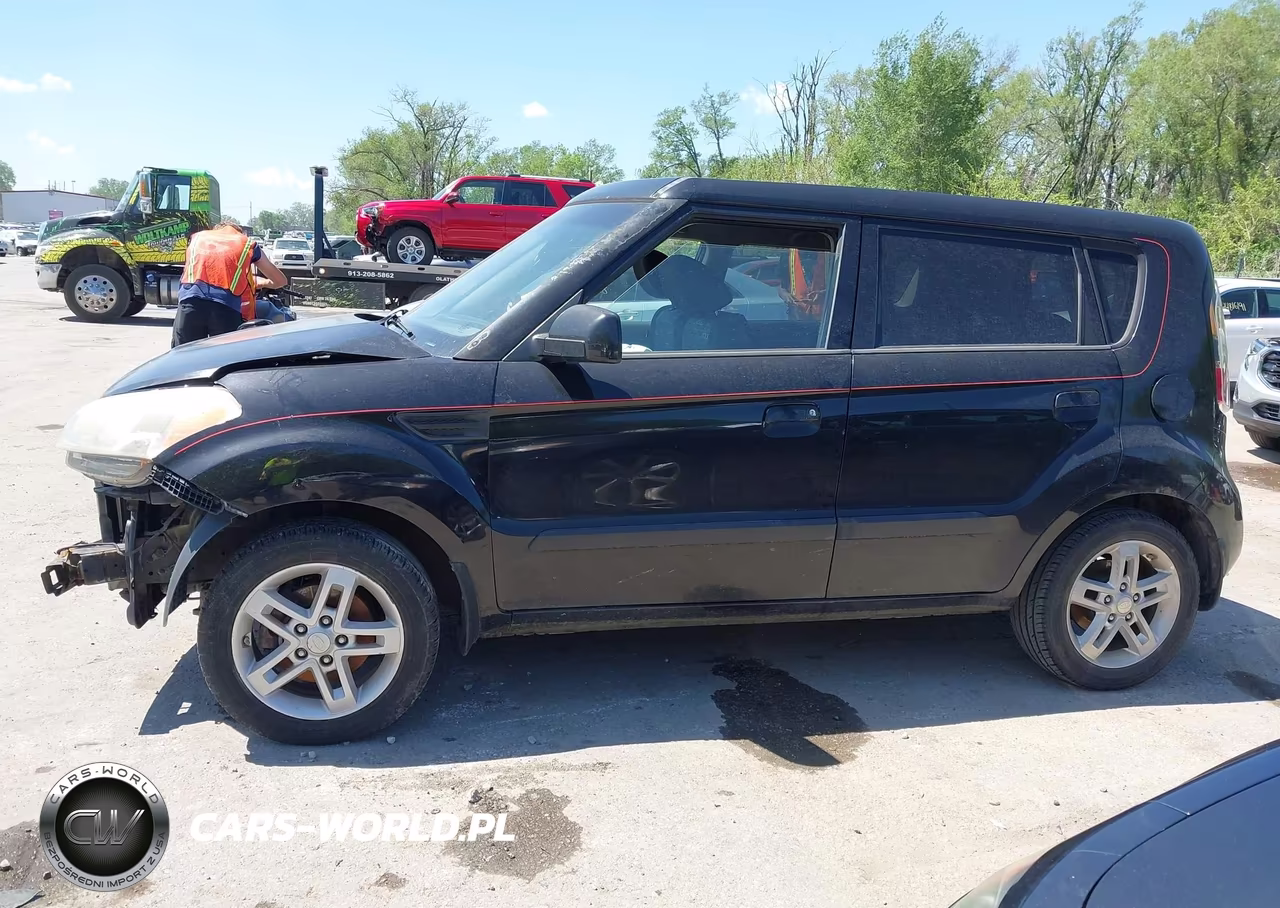 2010 Kia Soul + VIN:KNDJT2A22A7082149 - 15
