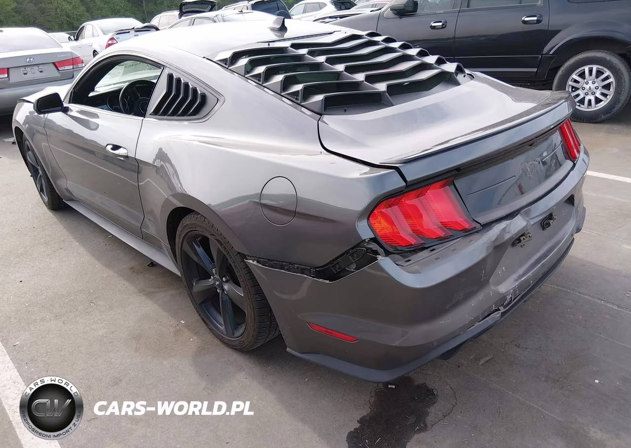 2021 Ford Mustang Ecoboost Premium Fastback VIN:1FA6P8TH0M5122720 - 3