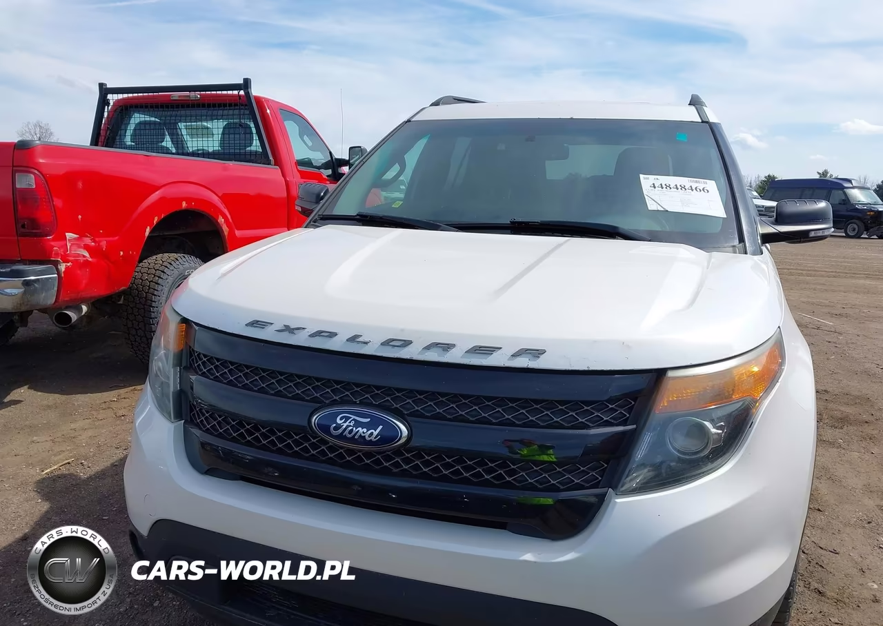 2015 Ford Explorer Sport VIN:1FM5K8GTXFGB48652 - 12