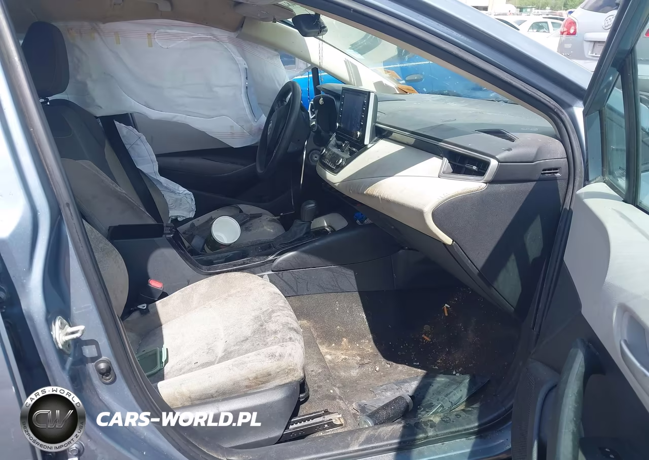 2020 Toyota Corolla Le VIN:5YFEPRAE9LP084815 - 5