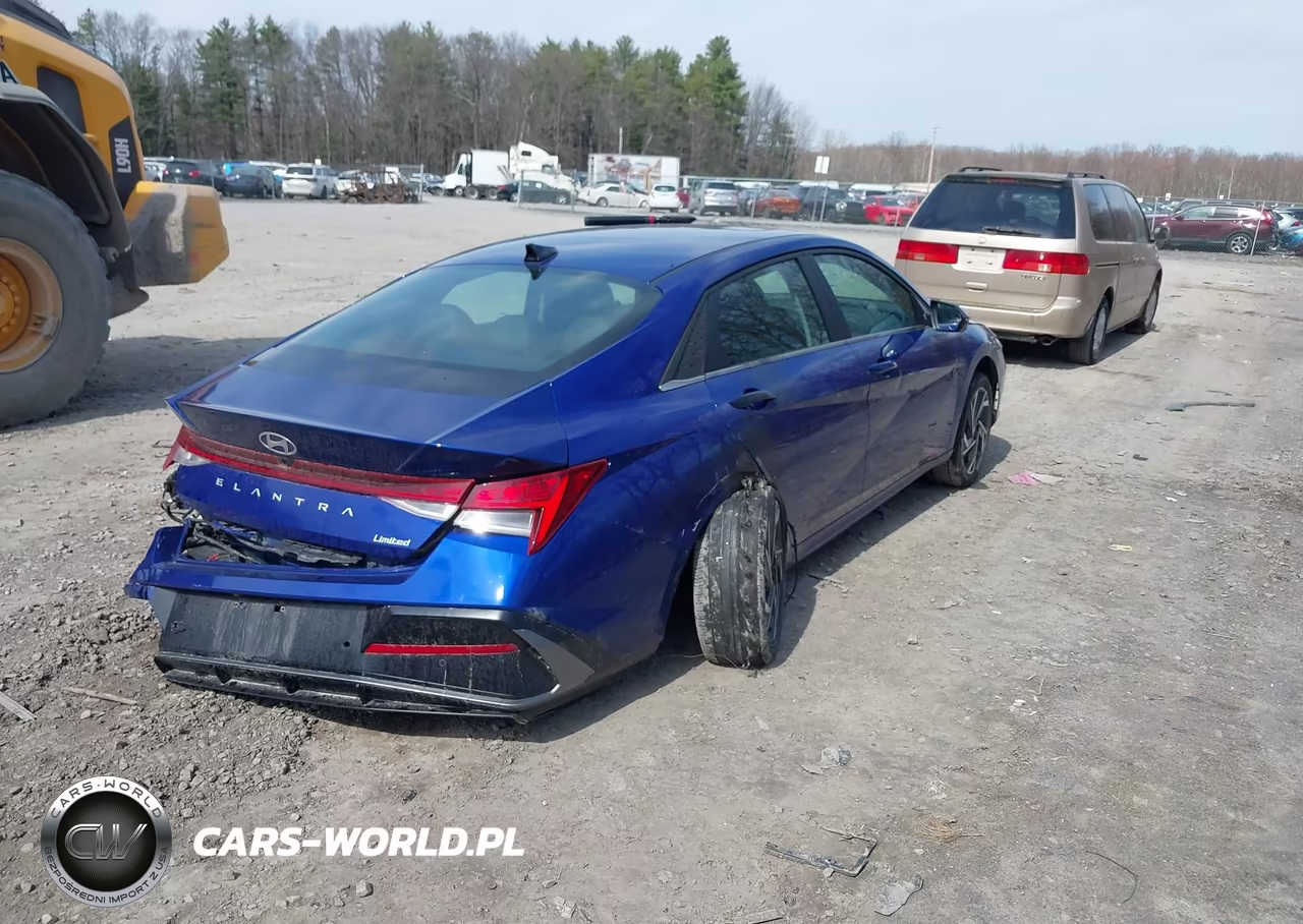 2024 Hyundai Elantra Limited VIN:KMHLP4DG4RU653956 - 4