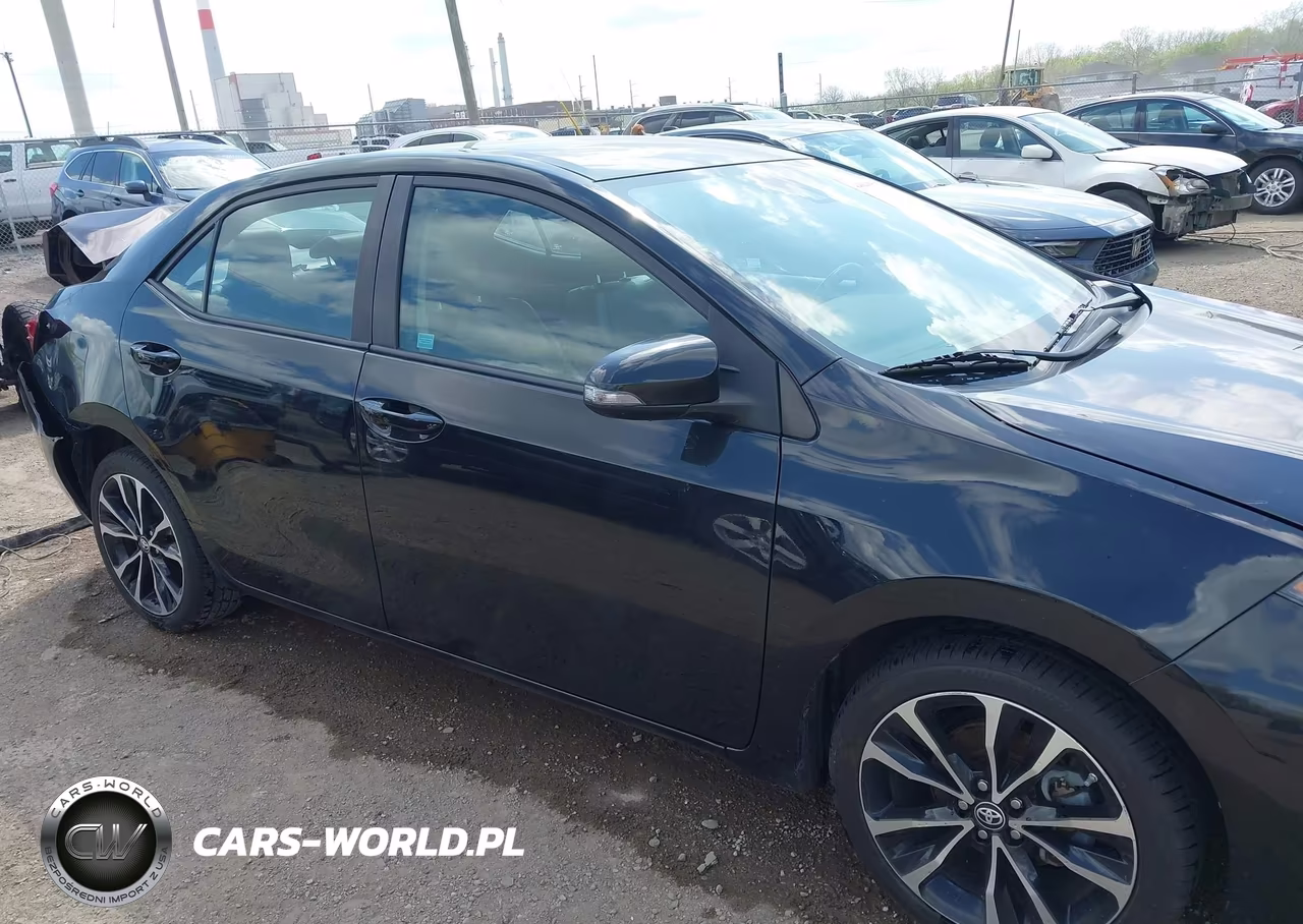 2019 Toyota Corolla Se VIN:2T1BURHE6KC173533 - 13