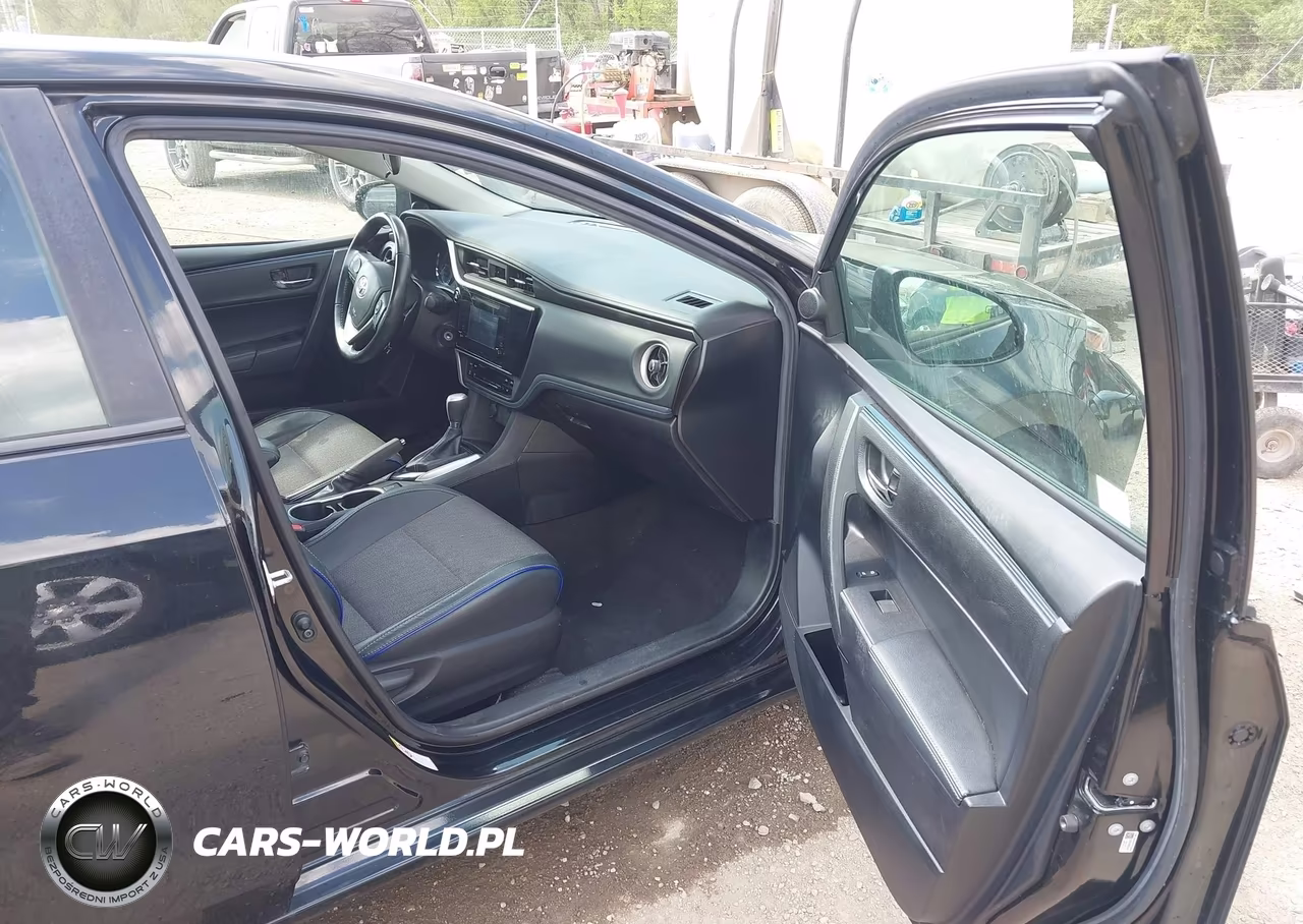 2019 Toyota Corolla Se VIN:2T1BURHE6KC173533 - 5