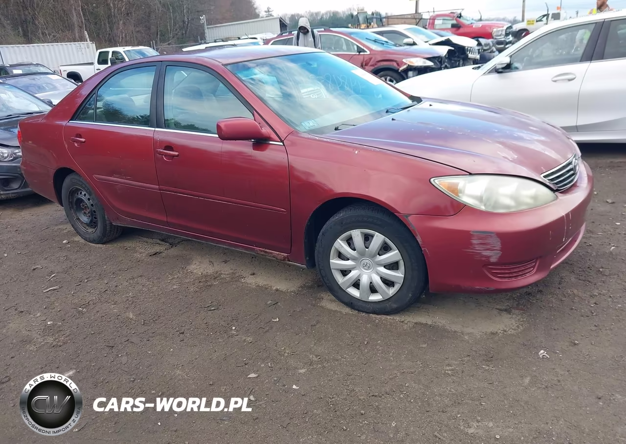 2005 Toyota Camry Le