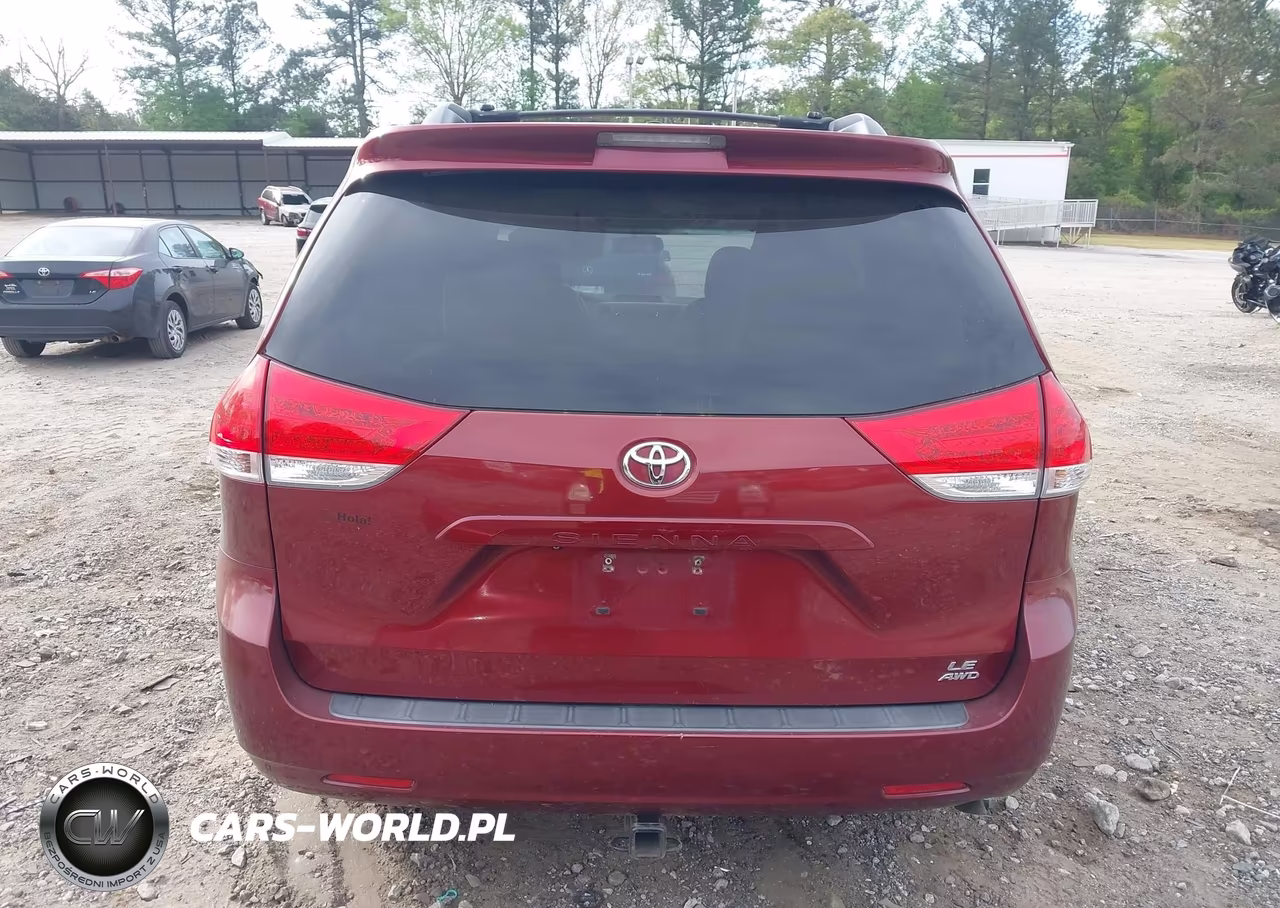 2013 Toyota Sienna Le 7 Passenger VIN:5TDJK3DC3DS051189 - 17