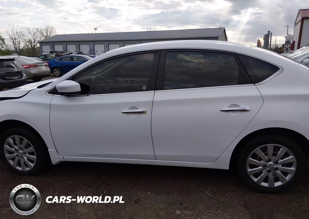 2017 Nissan Sentra S VIN:3N1AB7AP1HY332052 - 15