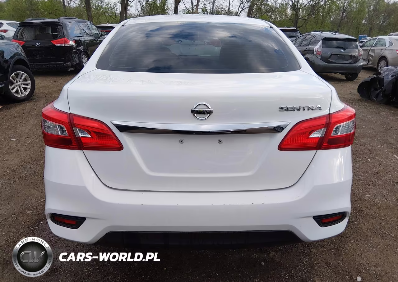 2017 Nissan Sentra S VIN:3N1AB7AP1HY332052 - 17