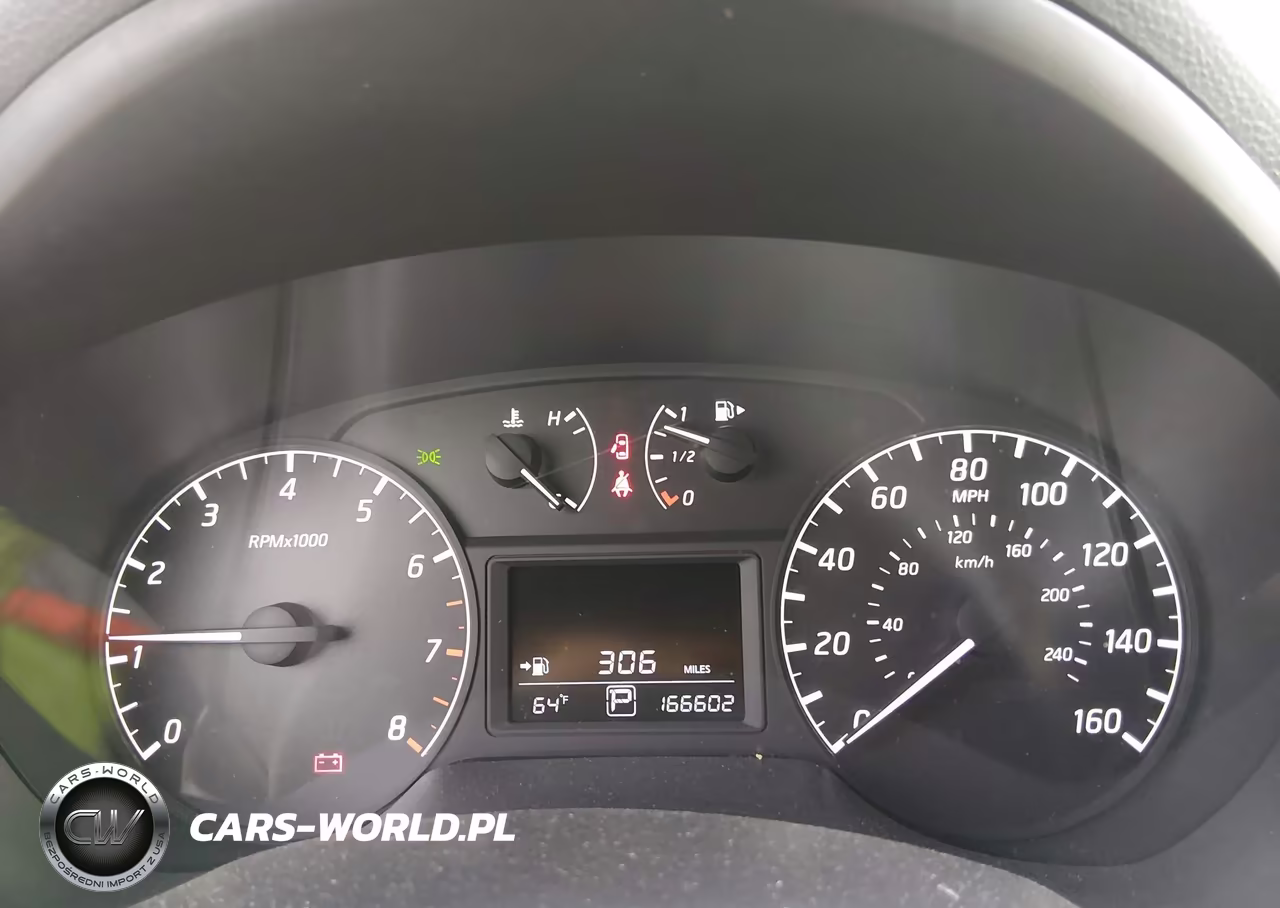 2017 Nissan Sentra S VIN:3N1AB7AP1HY332052 - 7