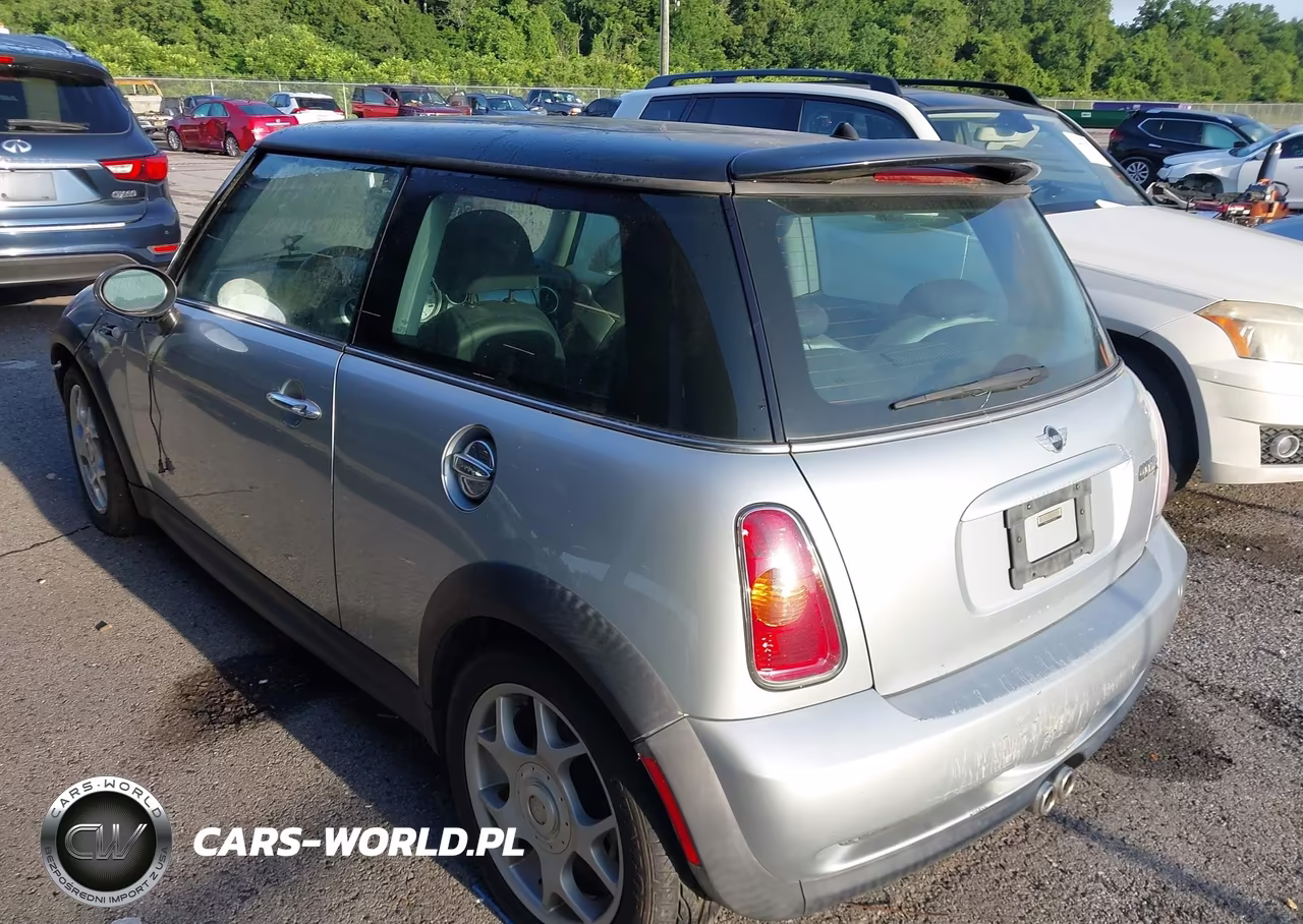 2003 Mini Cooper S VIN:WMWRE33423TD68983 - 3