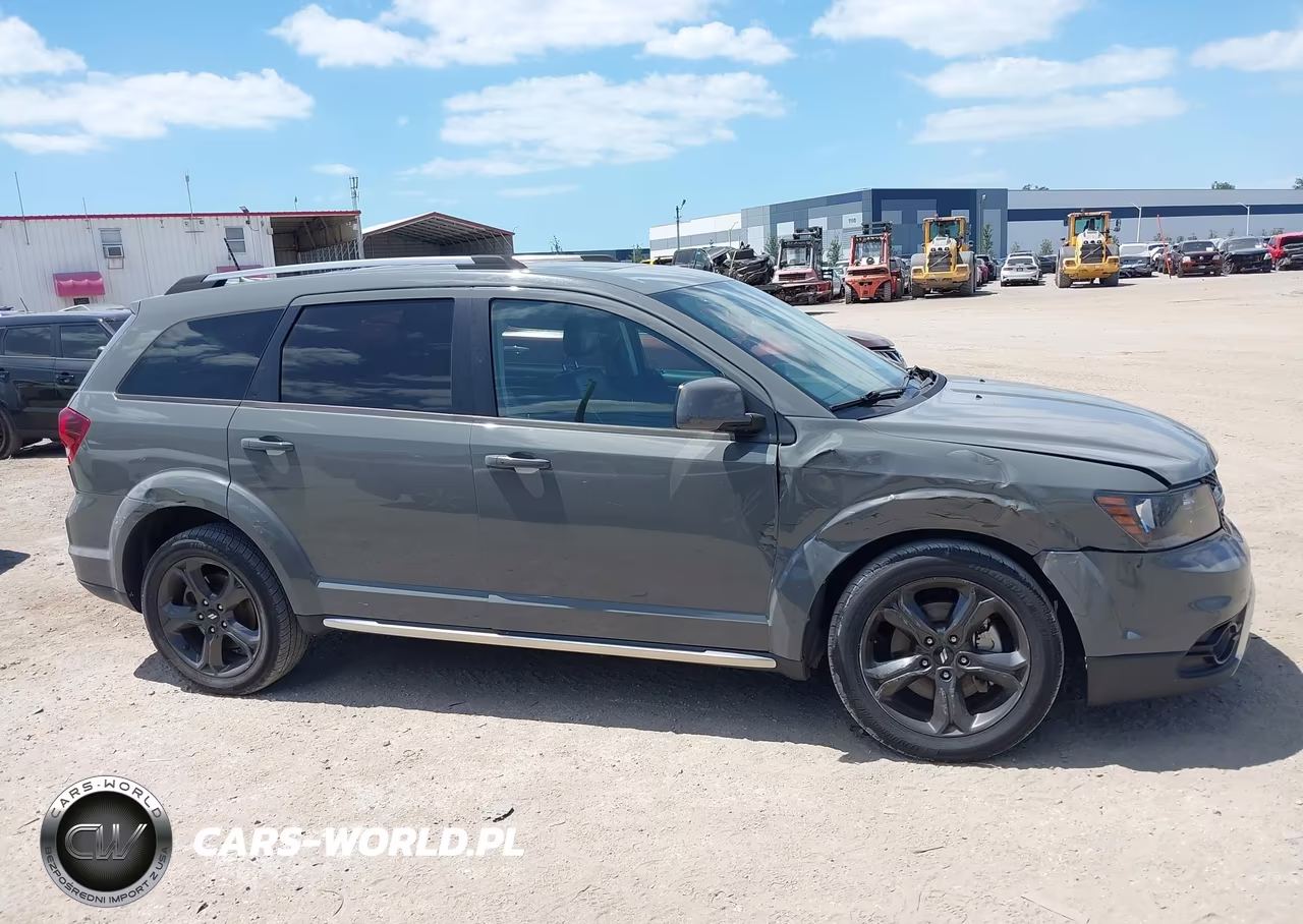 2020 Dodge Journey Crossroad VIN:3C4PDCGB4LT201516 - 14
