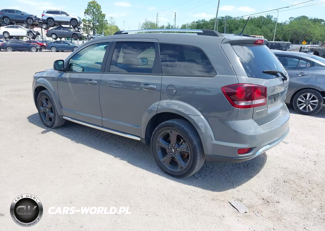2020 Dodge Journey Crossroad VIN:3C4PDCGB4LT201516 - 3