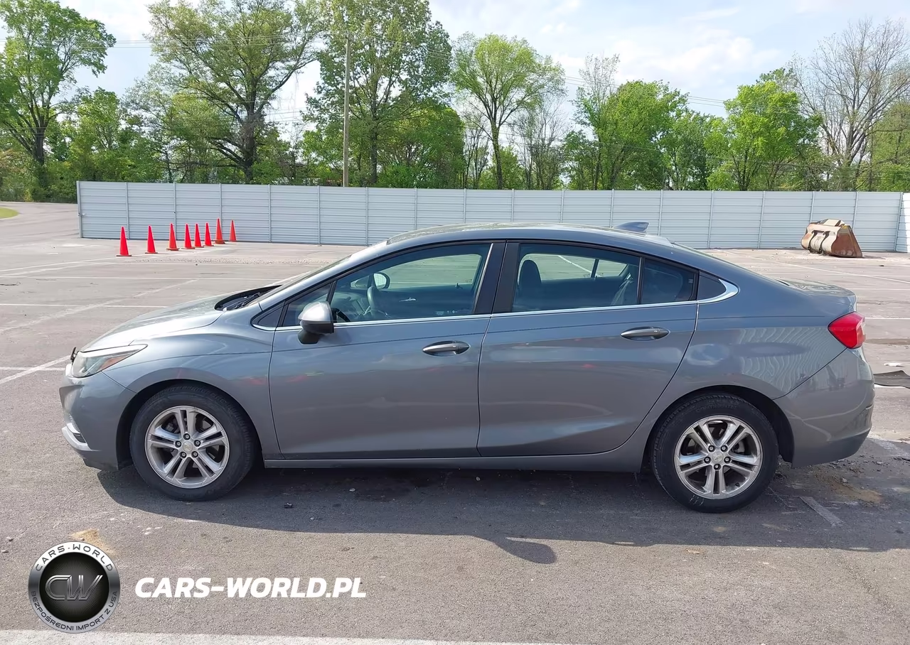 2018 Chevrolet Cruze Lt Auto VIN:1G1BE5SM5J7246793 - 14