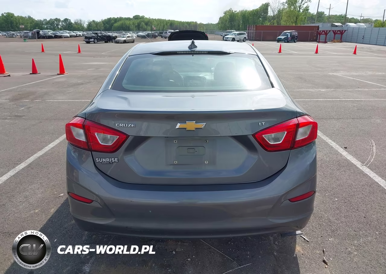 2018 Chevrolet Cruze Lt Auto VIN:1G1BE5SM5J7246793 - 16