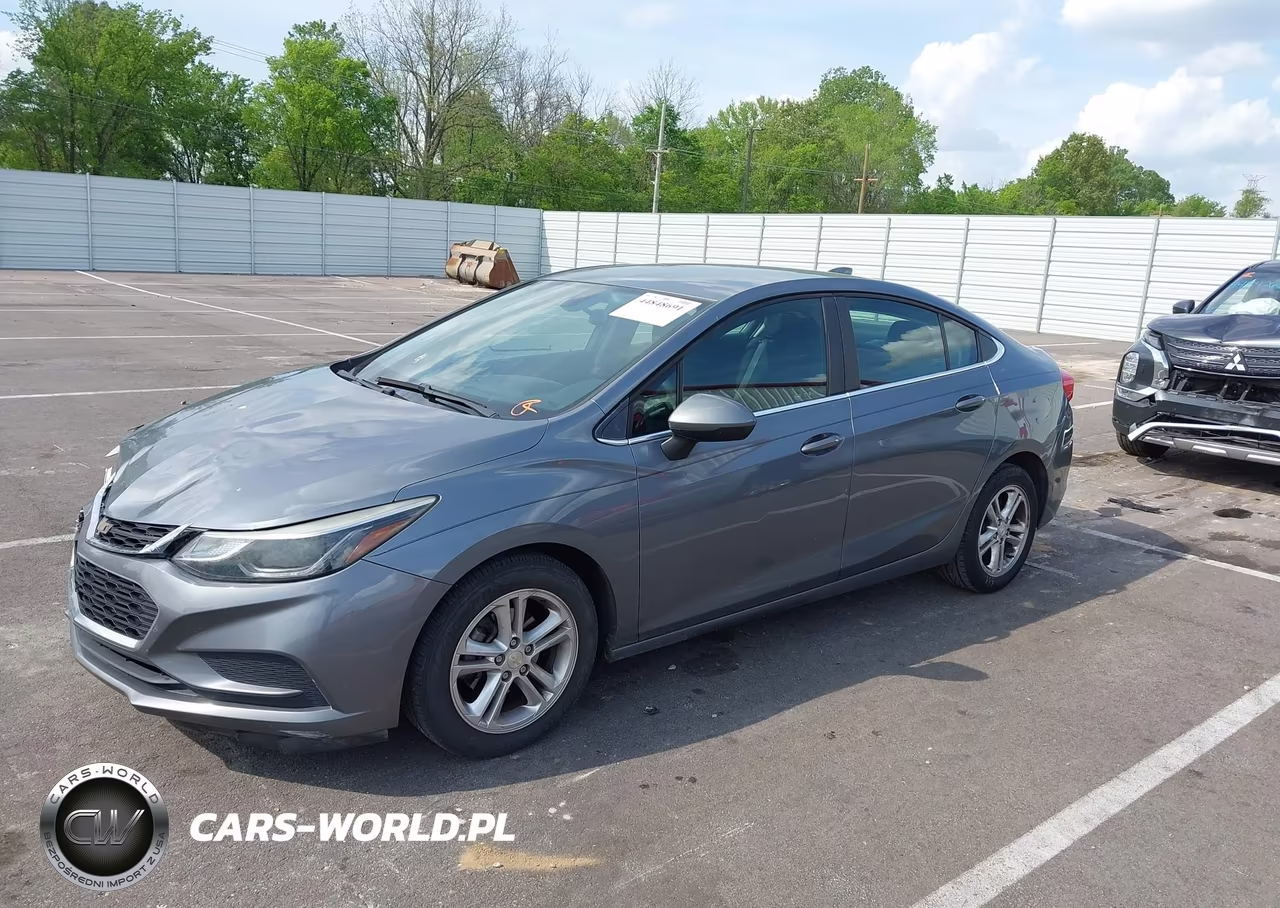 2018 Chevrolet Cruze Lt Auto VIN:1G1BE5SM5J7246793 - 2