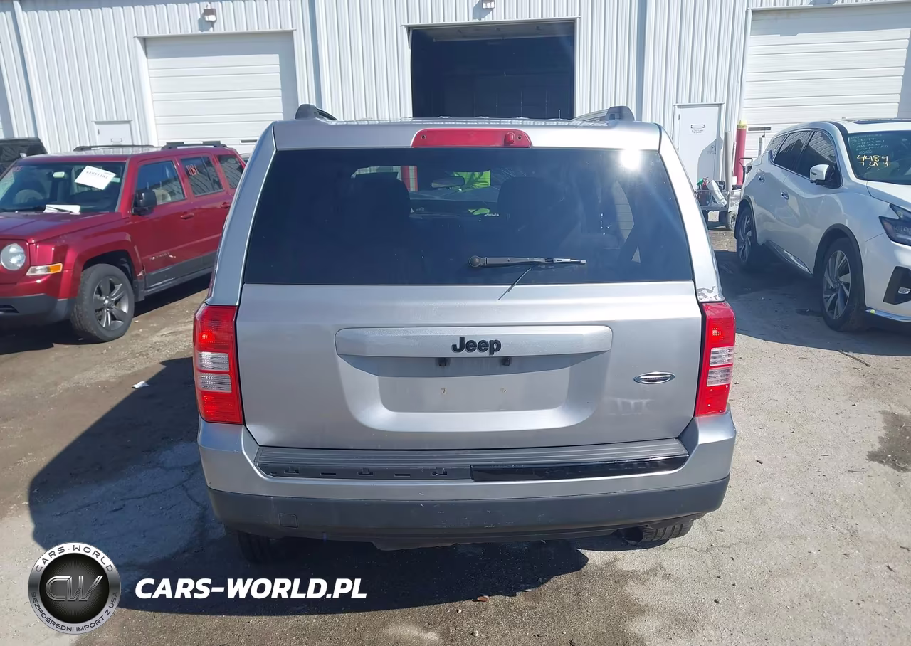 2015 Jeep Patriot Altitude Edition VIN:1C4NJPBA7FD220626 - 16