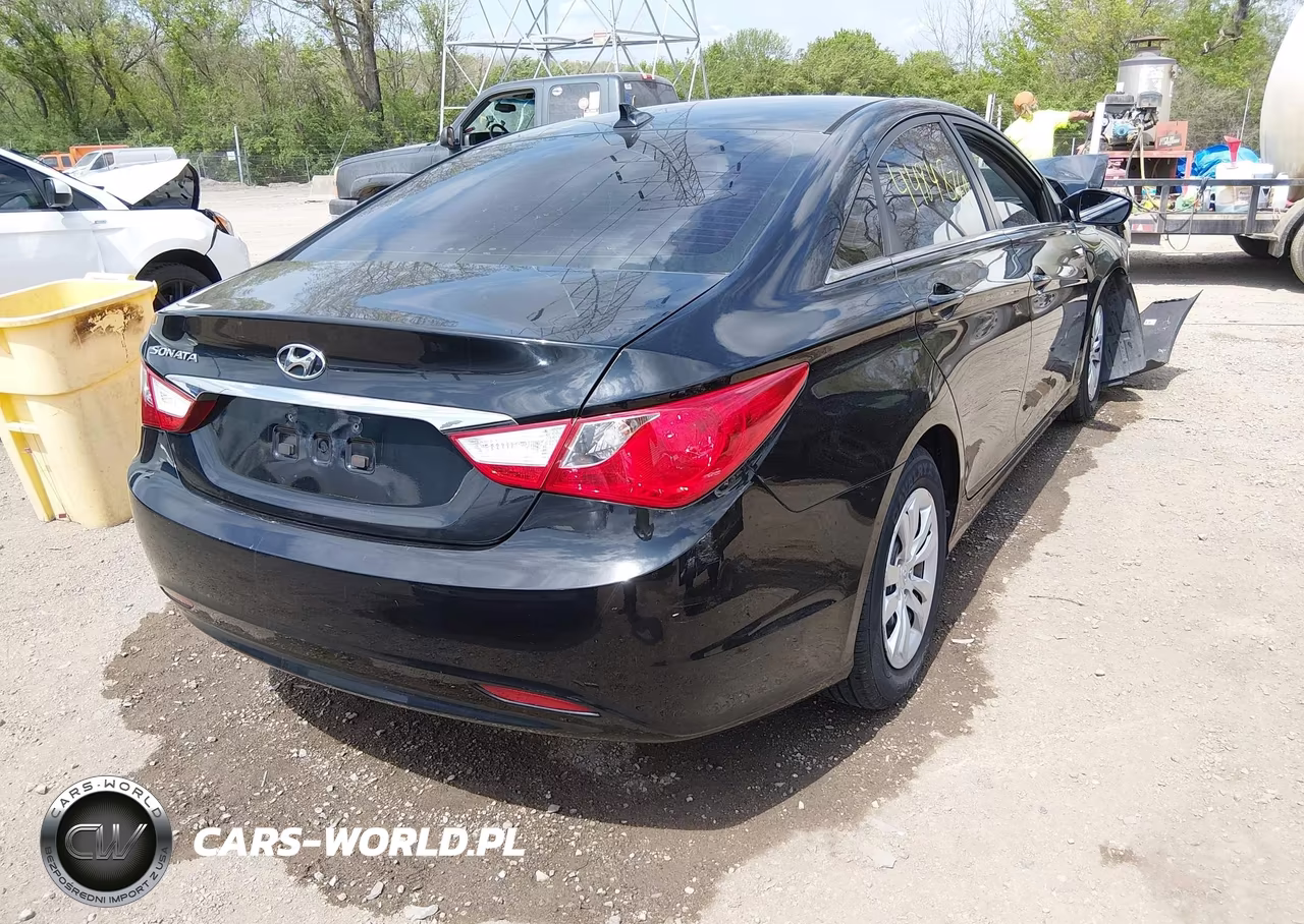 2012 Hyundai Sonata Gls VIN:5NPEB4AC0CH488504 - 4