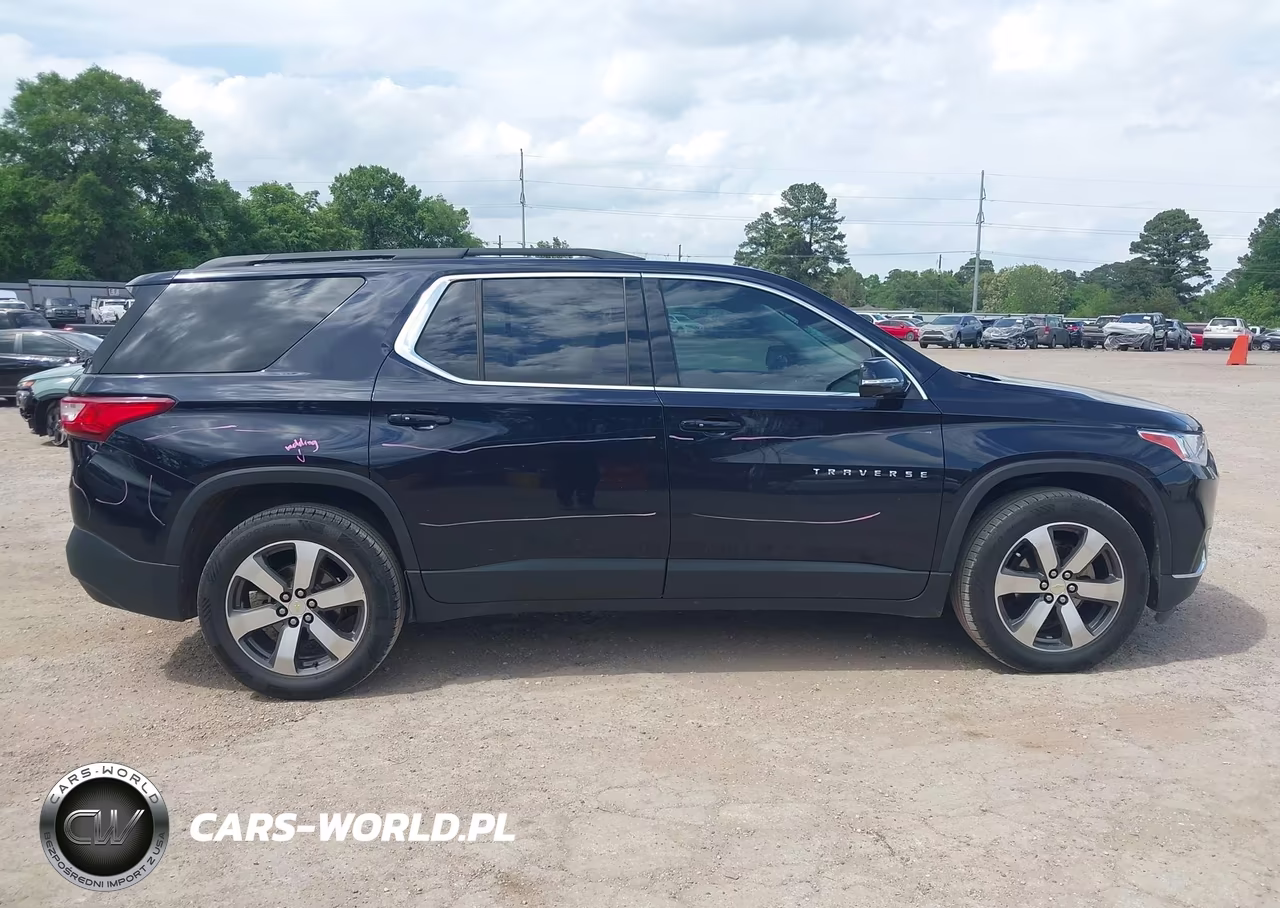 2020 Chevrolet Traverse Awd Lt Leather VIN:1GNEVHKW0LJ107675 - 17