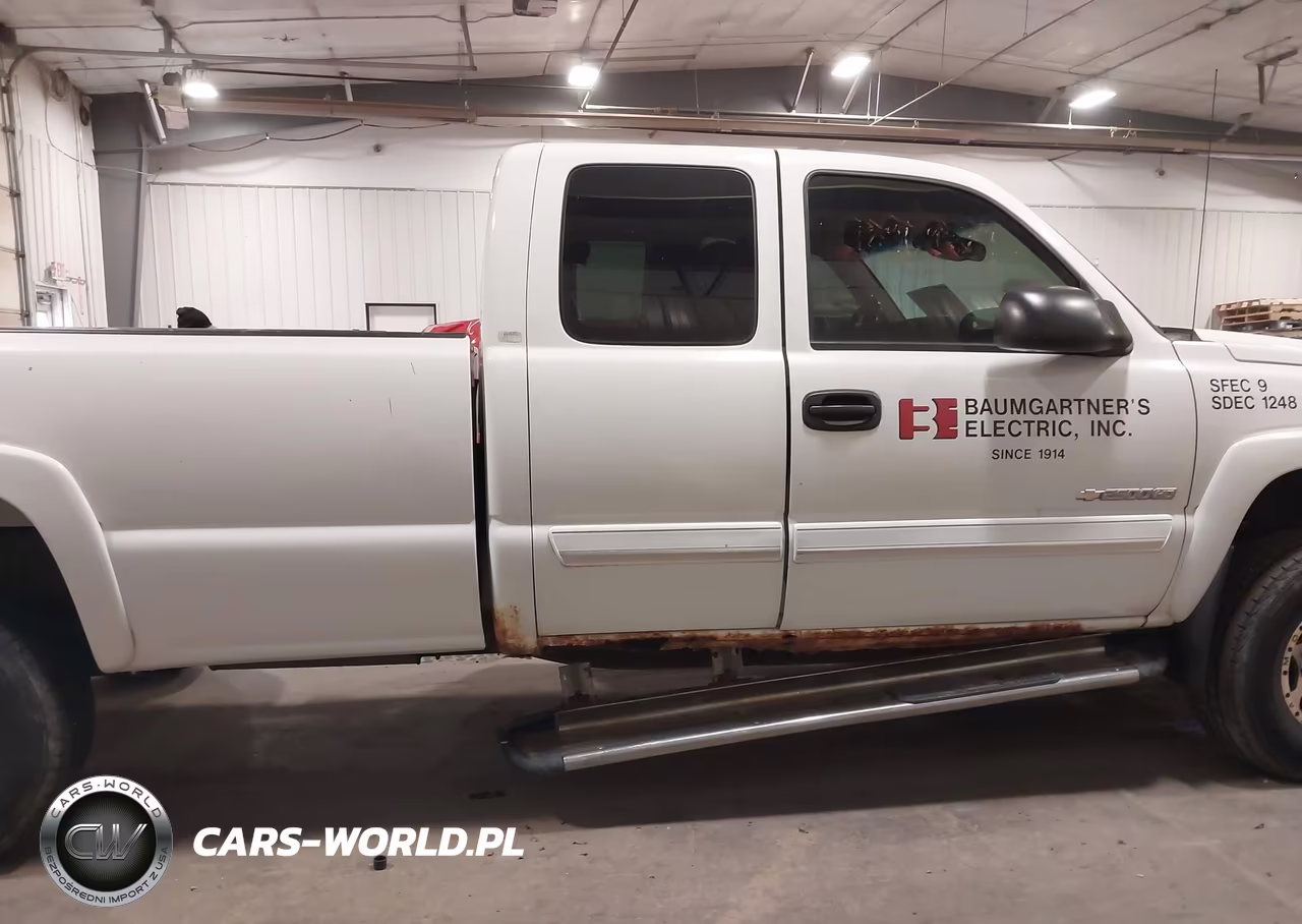 2005 Chevrolet Silverado 2500Hd Ls VIN:1GCHK29UX5E201428 - 13