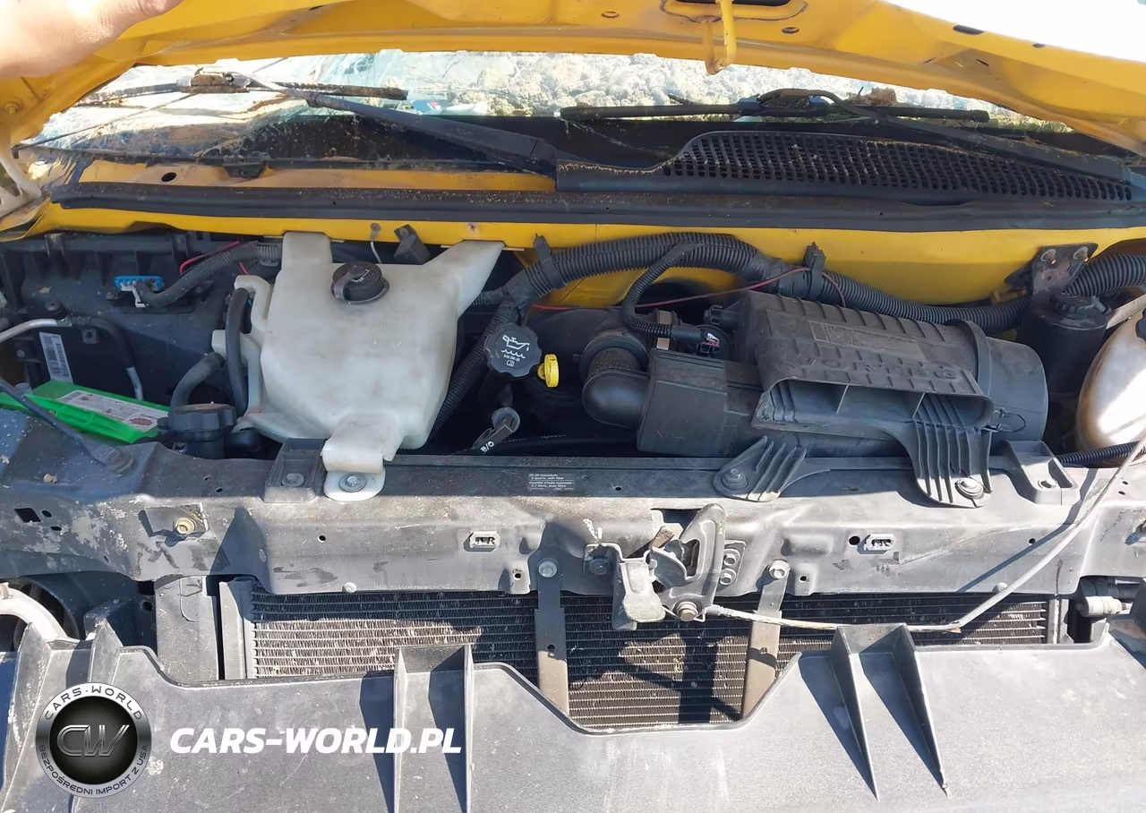 2009 GMC Savana Cutaway Work Van VIN:1GDJG31K791902164 - 10