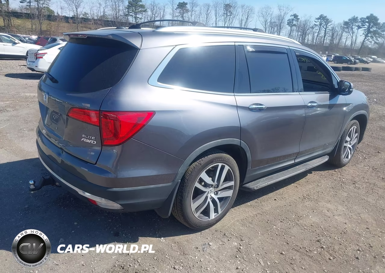 2017 Honda Pilot Elite VIN:5FNYF6H07HB070861 - 4