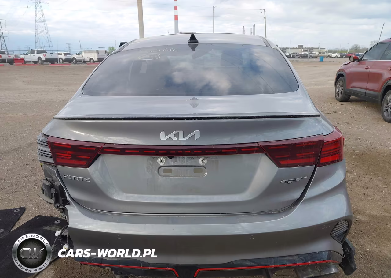 2022 Kia Forte Gt VIN:3KPF44ACXNE485616 - 16
