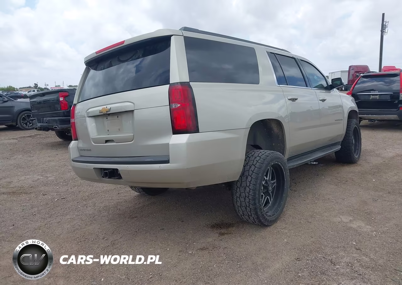 2017 Chevrolet Suburban Ls VIN:1GNSCGKC2HR354357 - 4
