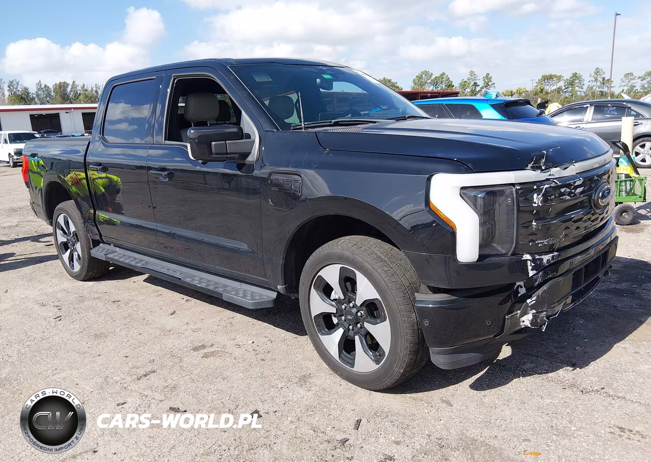 2023 Ford F-150 Lightning Platinum