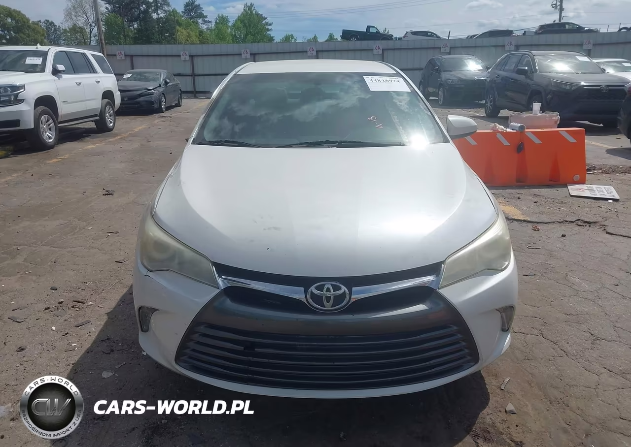 2015 Toyota Camry Xle VIN:4T1BF1FK8FU494112 - 12