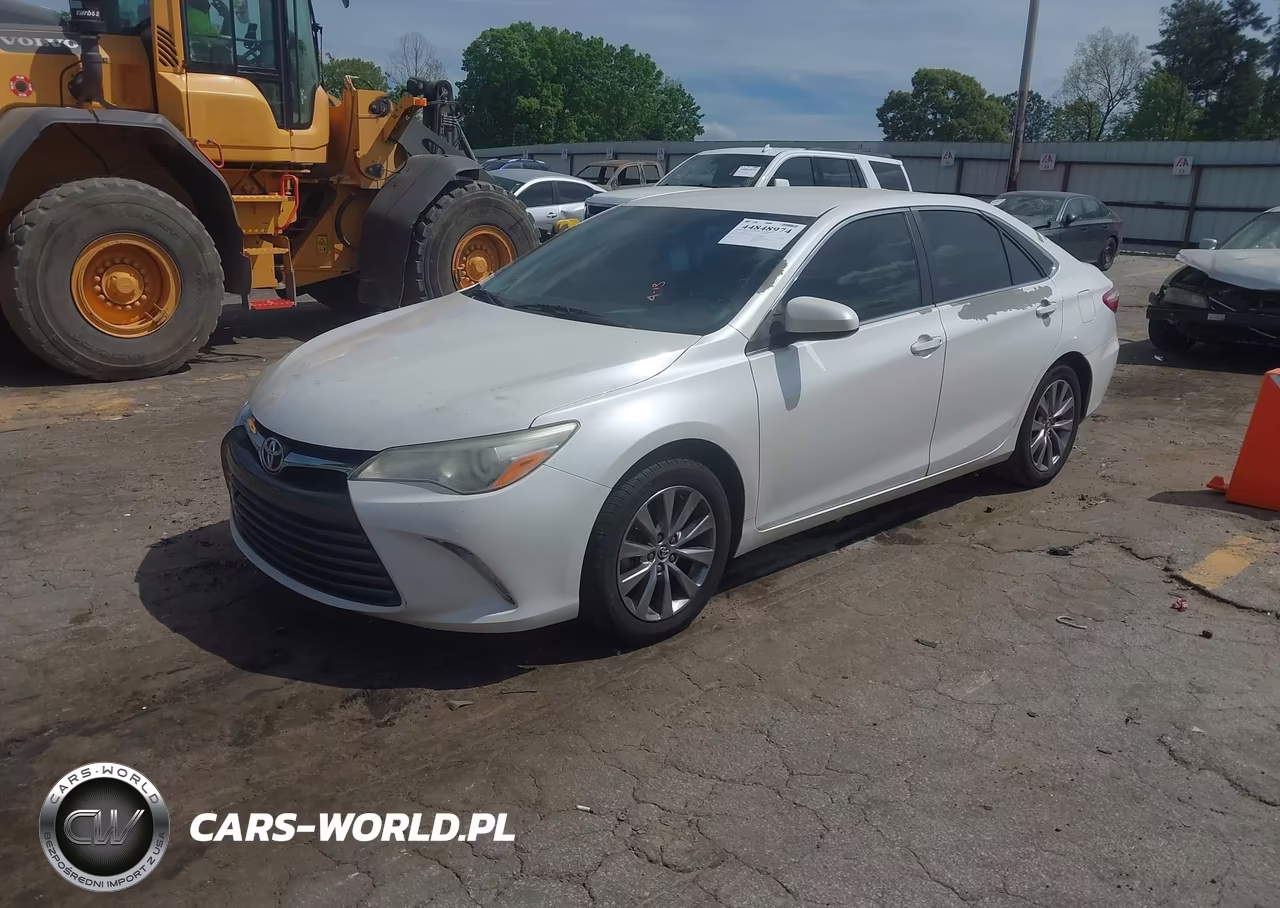 2015 Toyota Camry Xle VIN:4T1BF1FK8FU494112 - 2