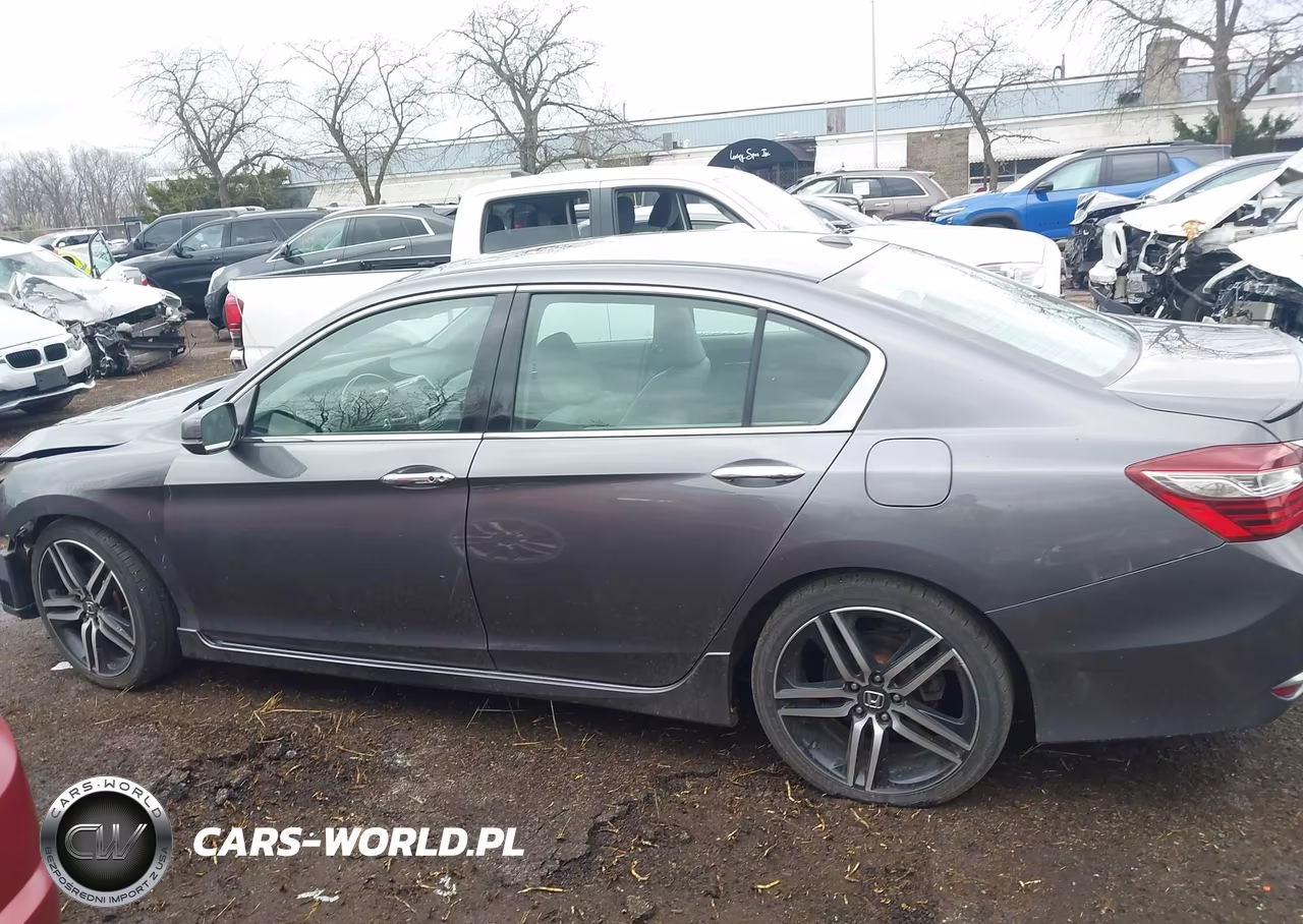 2016 Honda Accord Touring VIN:1HGCR3F98GA026362 - 15