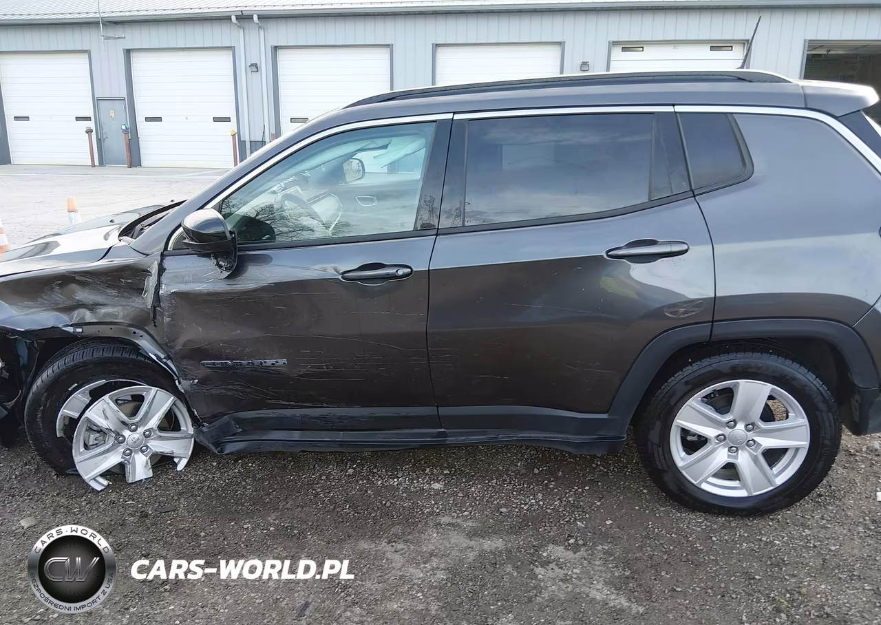 2022 Jeep Compass Latitude 4X4 VIN:3C4NJDBB8NT131339 - 14