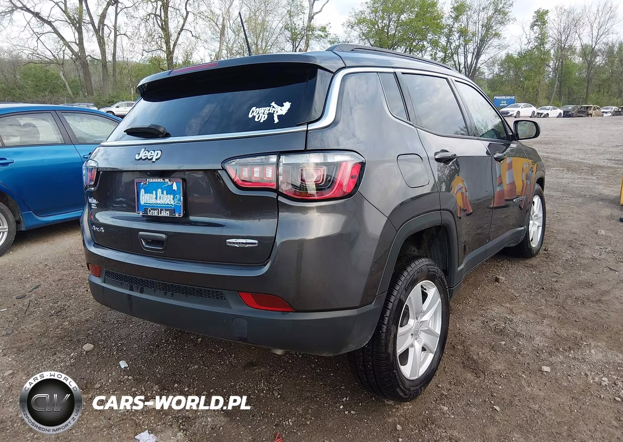 2022 Jeep Compass Latitude 4X4 VIN:3C4NJDBB8NT131339 - 4