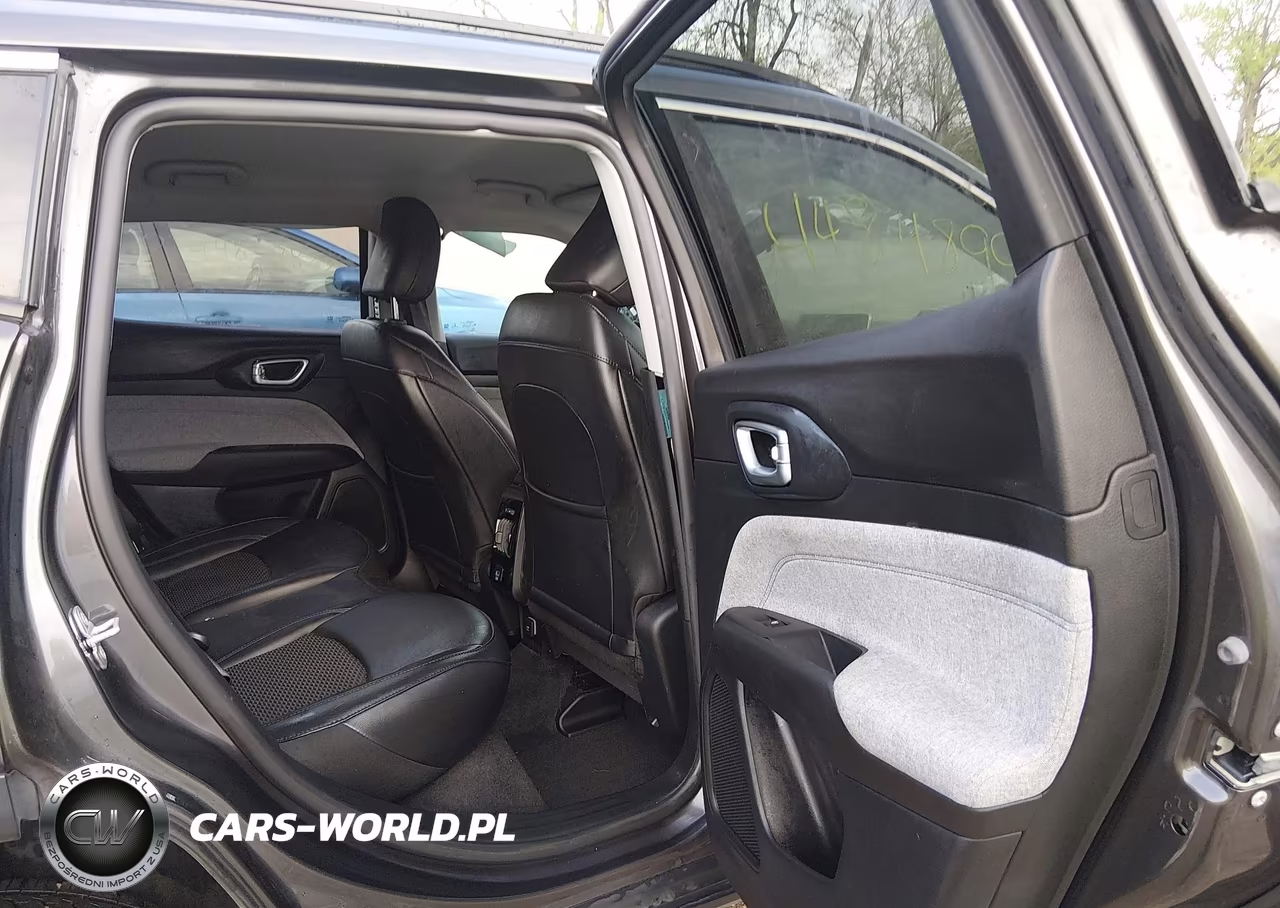 2022 Jeep Compass Latitude 4X4 VIN:3C4NJDBB8NT131339 - 8