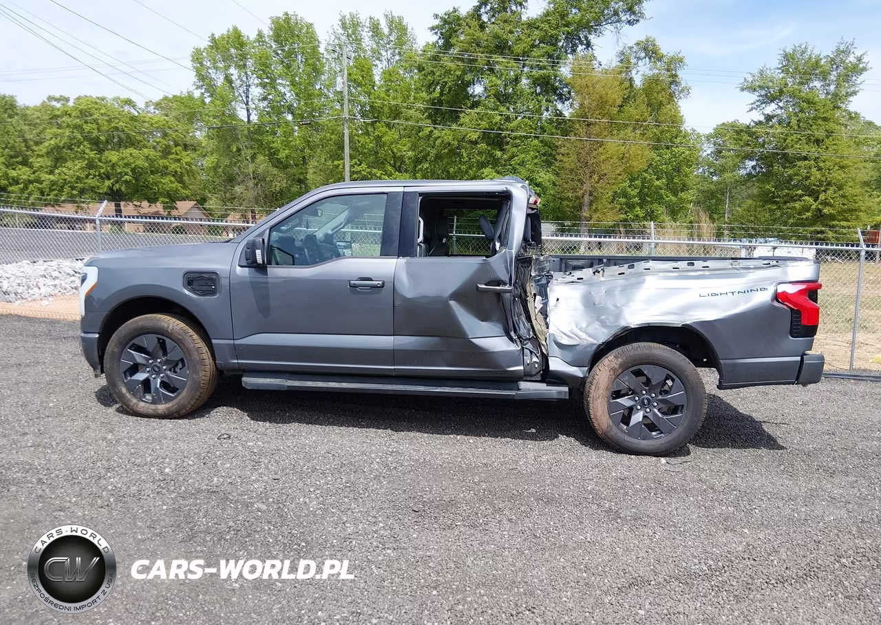 2025 Ford F-150 Lightning Flash VIN:1FTVW3L76SWG04862 - 15