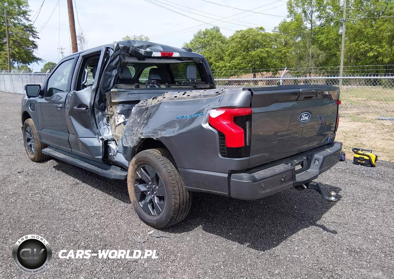 2025 Ford F-150 Lightning Flash VIN:1FTVW3L76SWG04862 - 3