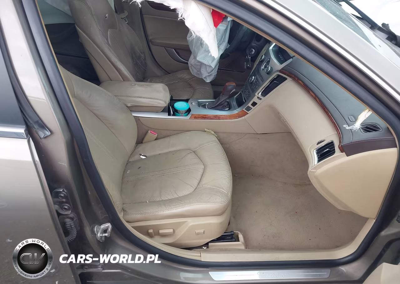 2010 Cadillac Cts Luxury VIN:1G6DF5EG9A0150356 - 5