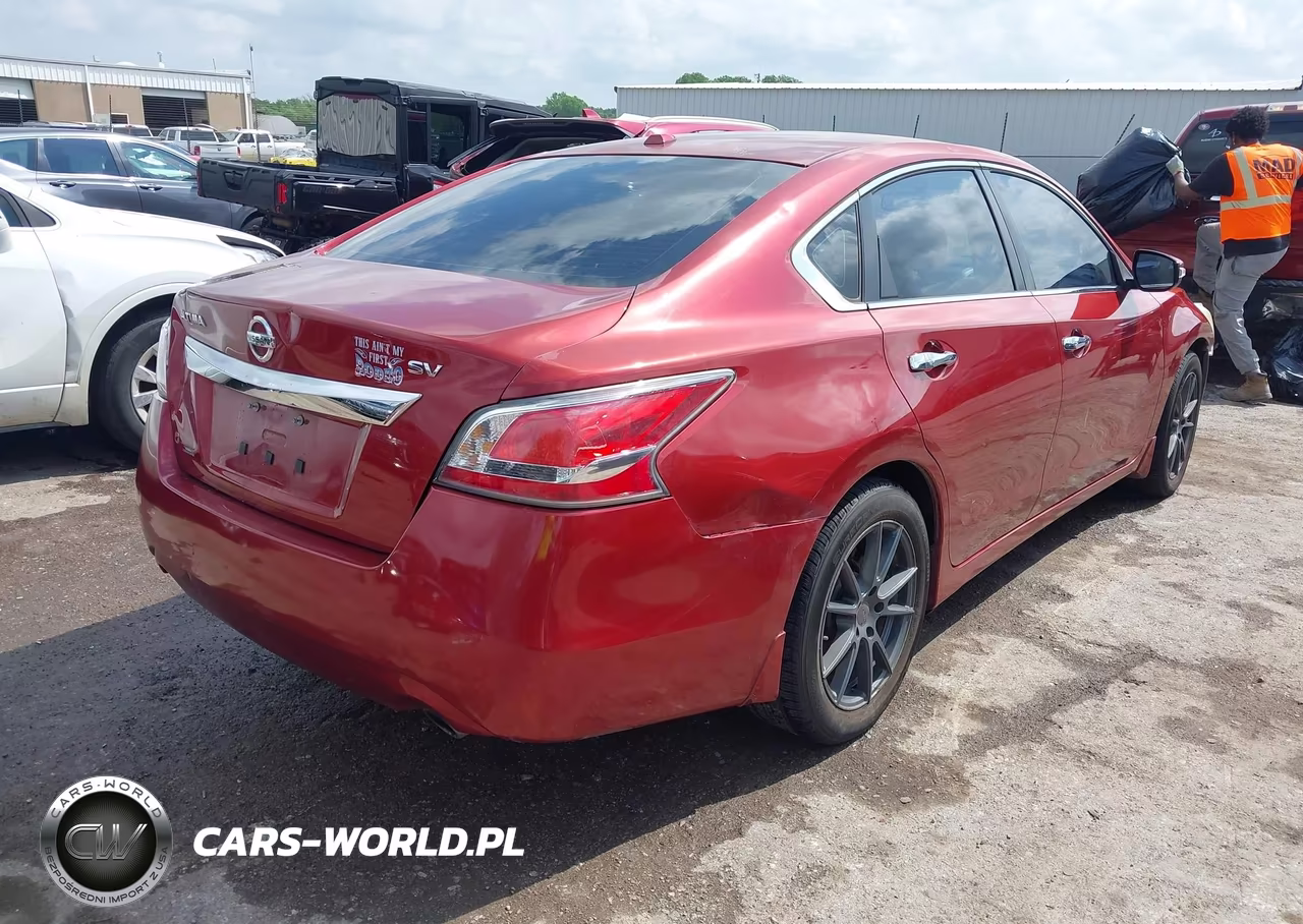 2015 Nissan Altima 2.5 VIN:1N4AL3AP0FC144590 - 4