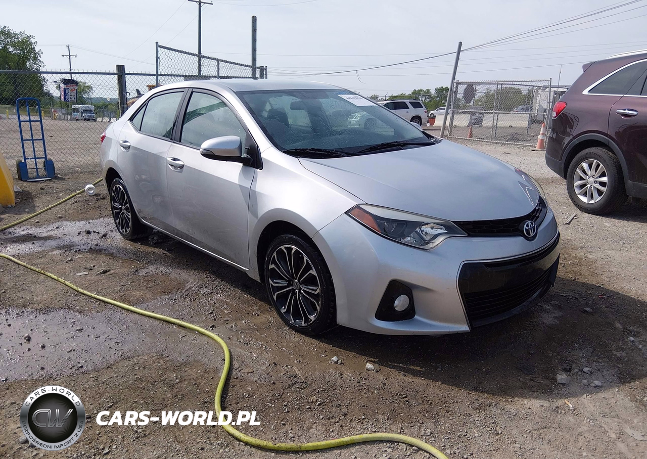 2015 Toyota Corolla S Plus