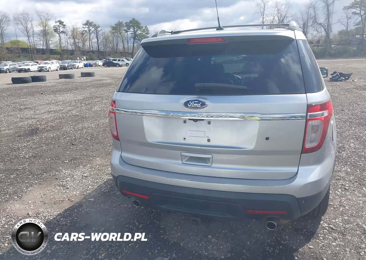 2015 Ford Explorer Xlt VIN:1FM5K8D80FGA81141 - 16