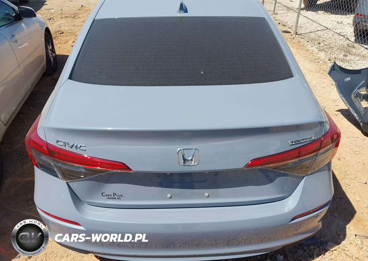 2024 Honda Civic Touring VIN:2HGFE1F96RH306511 - 16