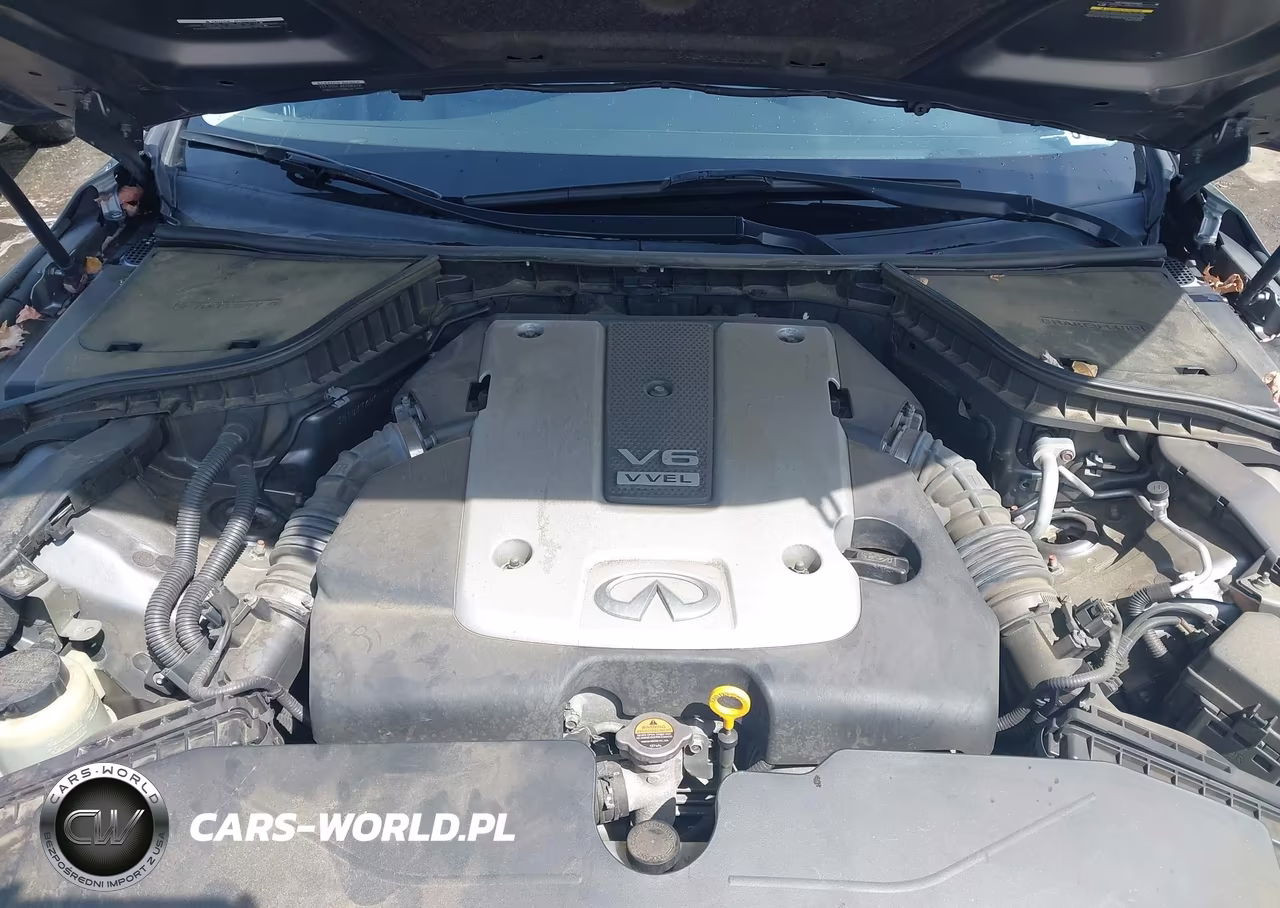 2015 Infiniti Q50 Premium VIN:JN1BV7AR0FM410916 - 10